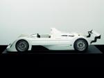 BMW V12 LMR Art Car by Jenny Holzer 1999 года